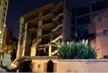 إنهيار عمارة بمنطقة الفاروقية بجسر السويس