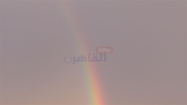 قوس قزح يداعب بجماله سماء القاهرة