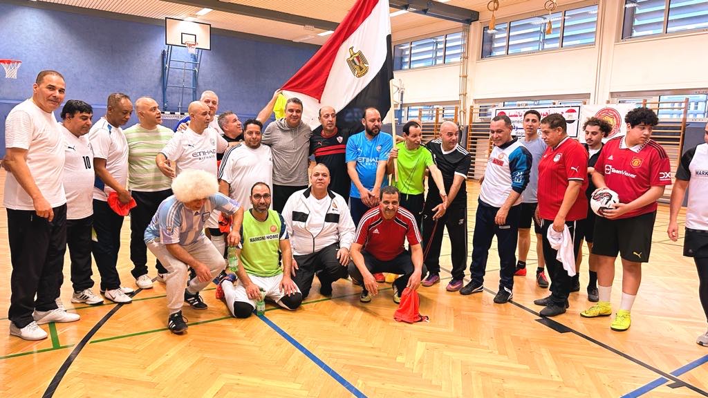 سفير مصر بفيينا يحرز الهدف الأول على فريق نادي نجوم الرياضة