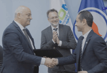 إيبروم وميكرو إنجنيرينج تجددان شراكتهما لدعم التحول الرقمي بقطاع البترول